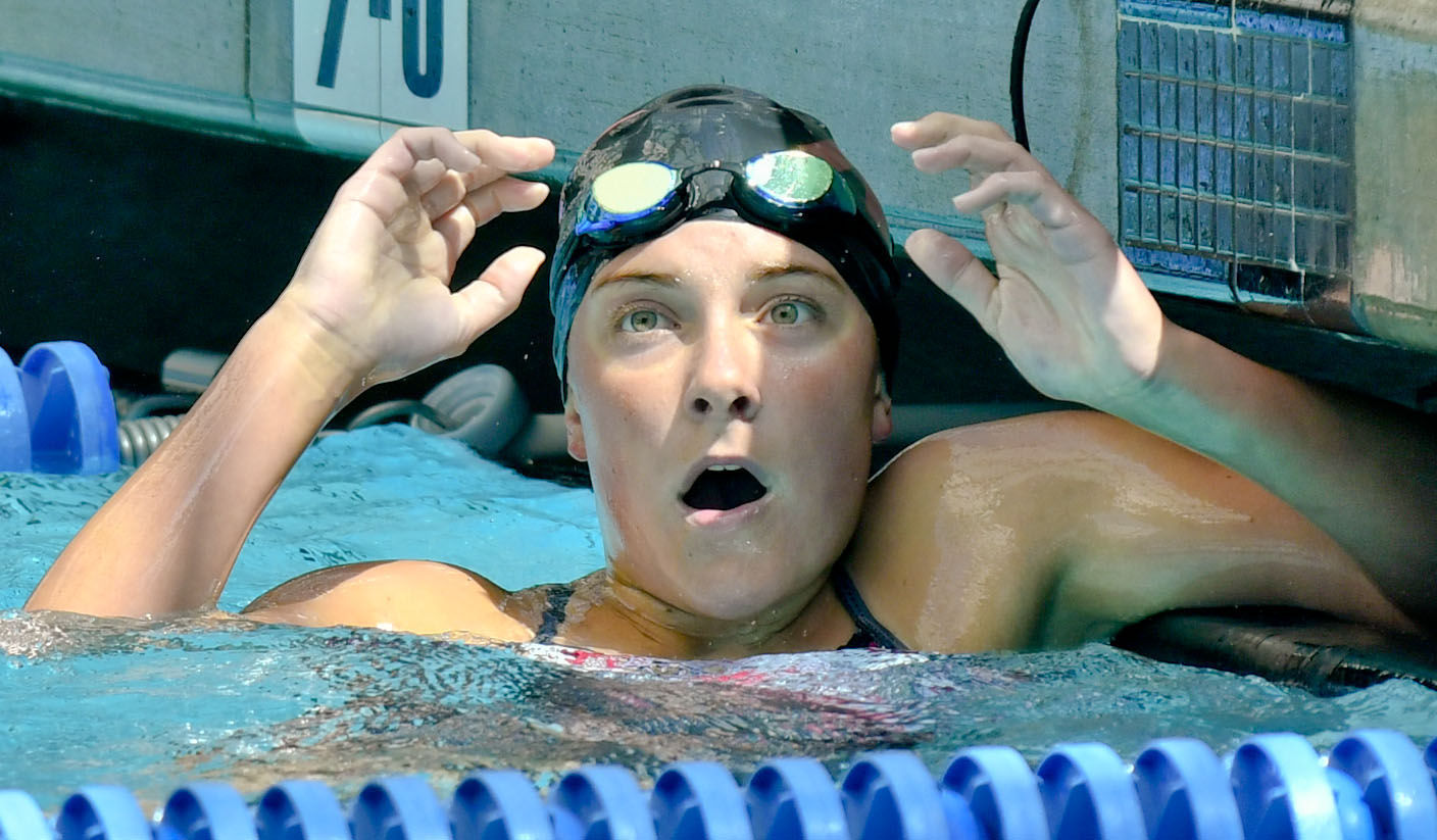 050218 LPL swimming 03.jpg
